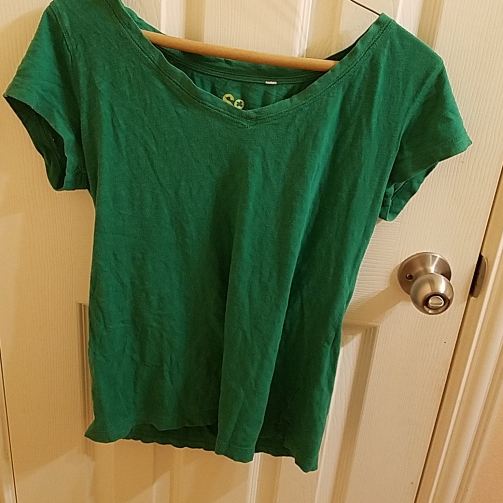 Green t-shirt